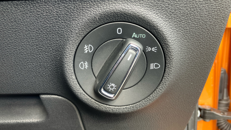 Skoda Karoq 1.5 TSI SE L 5dr DSG Petrol Estate